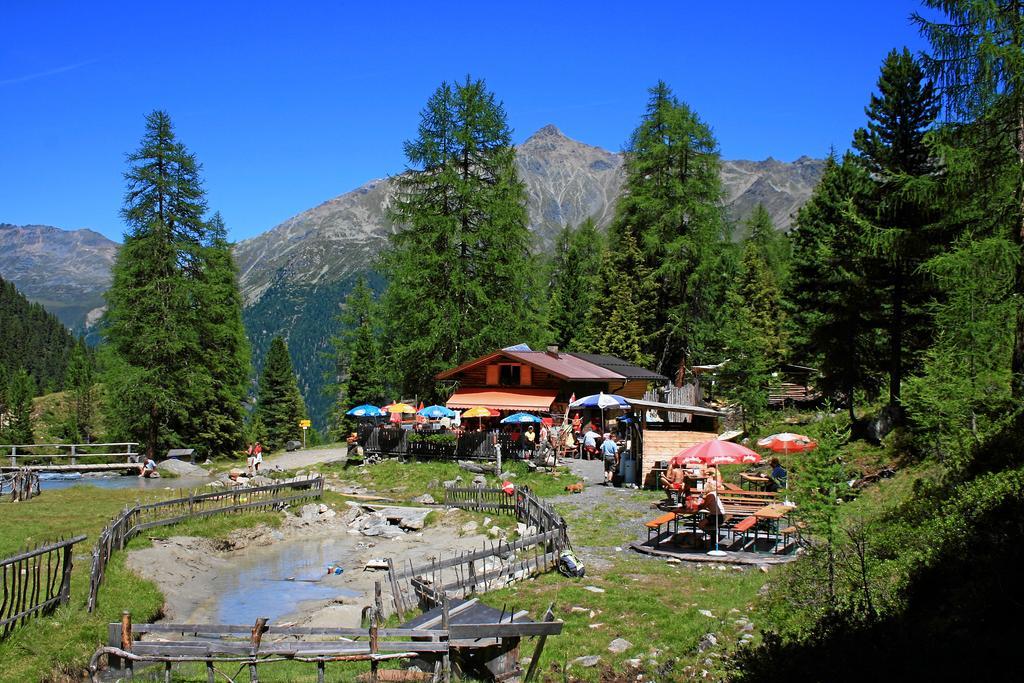 Wellnesshuttendorf Wiese Sankt Leonhard im Pitztal Exteriér fotografie