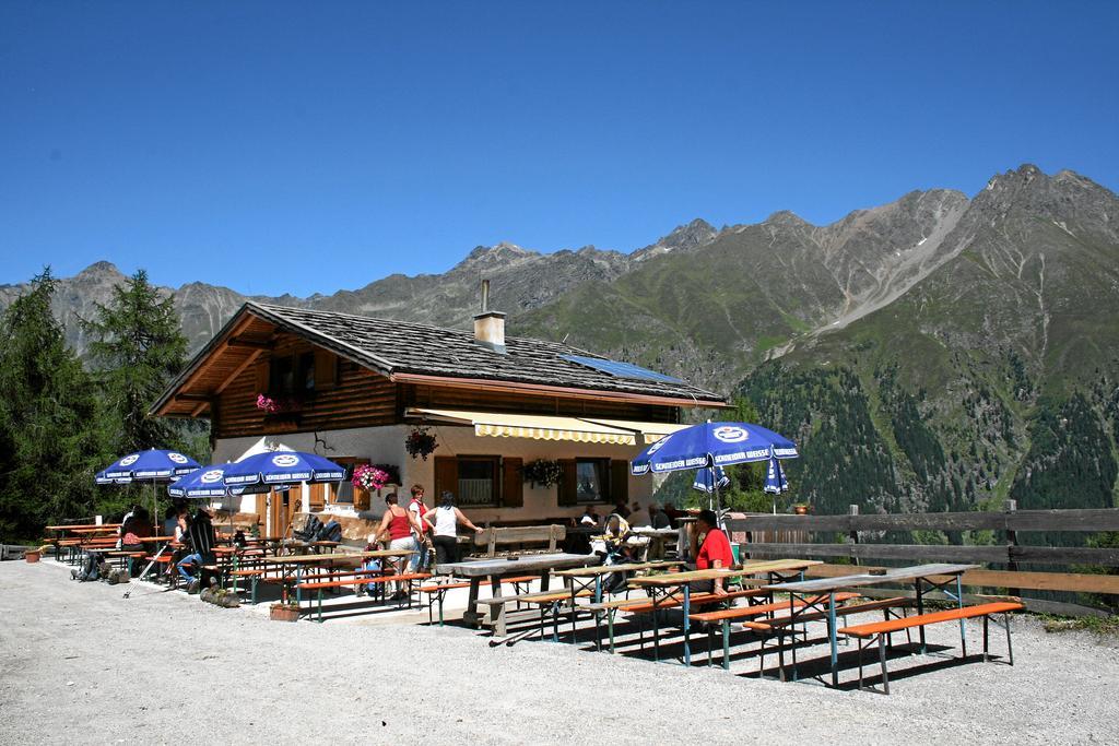 Wellnesshuttendorf Wiese Sankt Leonhard im Pitztal Exteriér fotografie