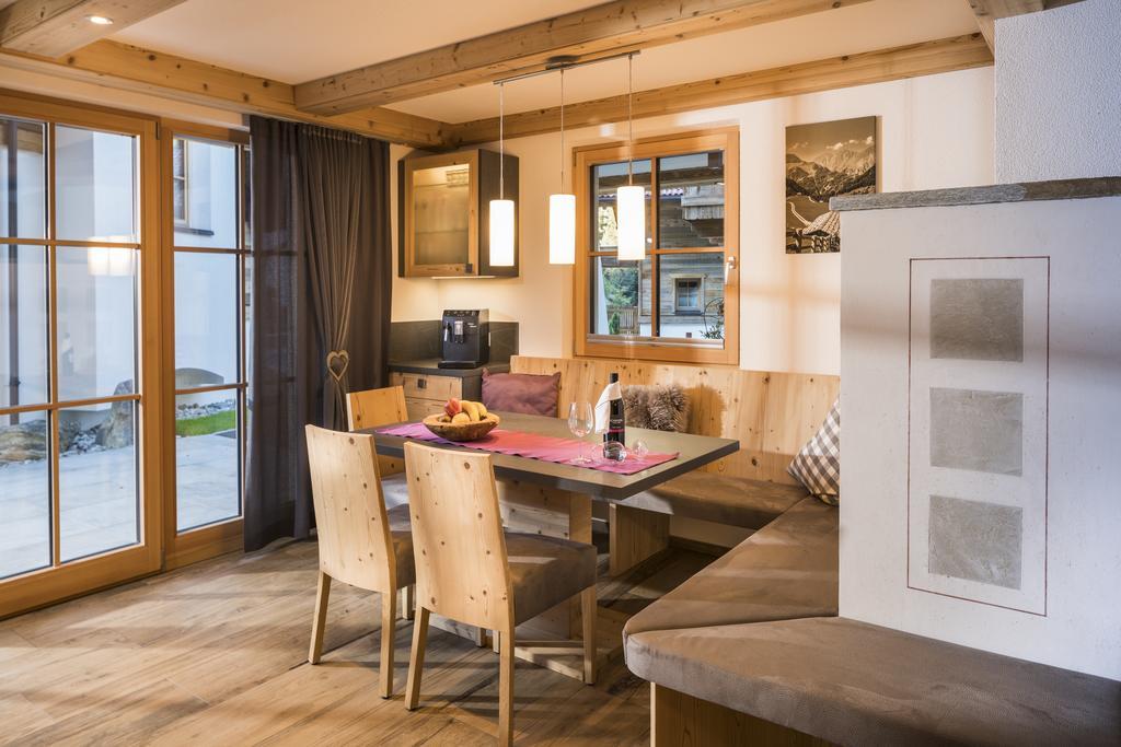 Wellnesshuettendorf Wiese Sankt Leonhard im Pitztal Exteriér fotografie
