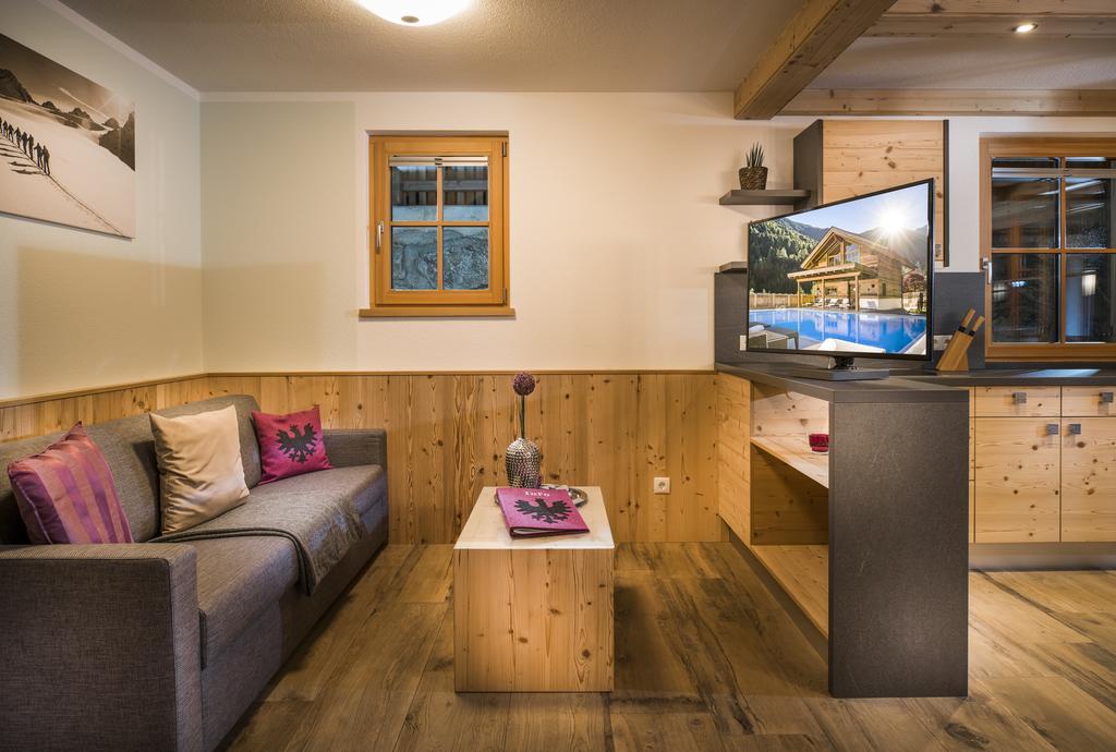Wellnesshuettendorf Wiese Sankt Leonhard im Pitztal Exteriér fotografie